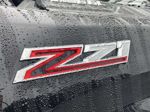 Used 2024 Chevrolet Silverado 2500 LTZ w/ LTZ Plus Package AWD/4WD image 9