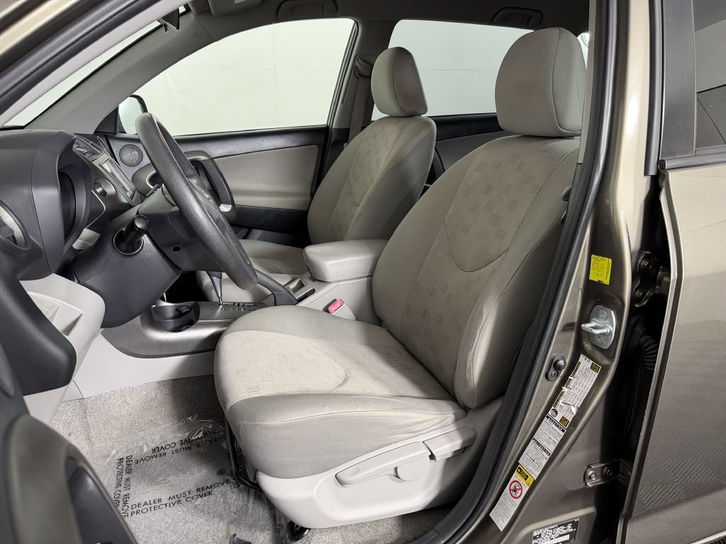 Used 2010 Toyota RAV4 4WD w/ Base L4 Extra Value Pkg image 17