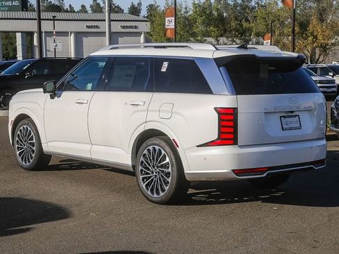 New 2026 Hyundai Palisade Calligraphy image 2