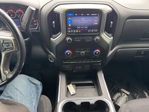 Used 2021 Chevrolet Silverado 1500 RST AWD/4WD image 14