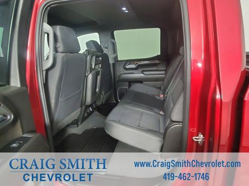 Used 2022 Chevrolet Silverado 1500 LT w/ Z71 Off-Road Package image 13
