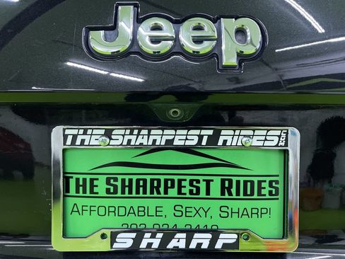 Used 2014 Jeep Grand Cherokee Summit AWD/4WD image 12