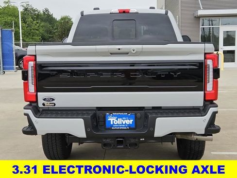 New 2026 Ford F250 Platinum w/ FX4 Off-Road Package AWD/4WD image 9