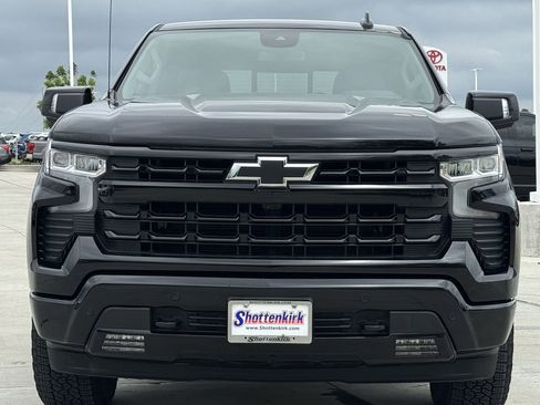 Used 2024 Chevrolet Silverado 1500 RST AWD/4WD image 7