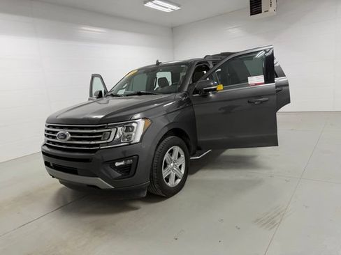 Used 2021 Ford Expedition XLT AWD/4WD image 19