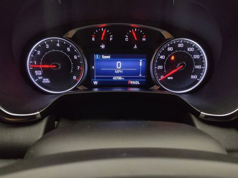 Used 2021 Chevrolet Blazer LT FWD image 23