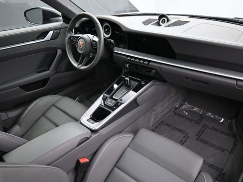 Used 2024 Porsche 911 Turbo image 29