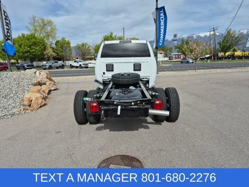 New 2026 RAM 3500 Tradesman w/ Chrome Appearance Group A AWD/4WD image 4