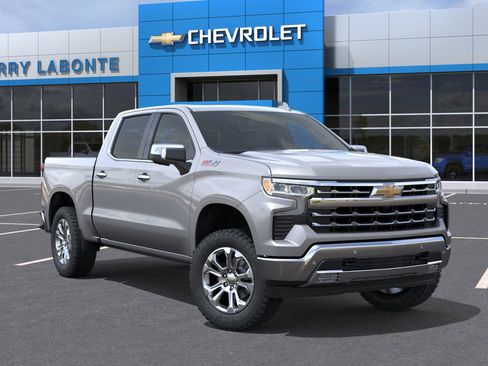 New 2026 Chevrolet Silverado 1500 LTZ w/ LTZ Premium Package AWD/4WD image 9