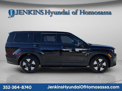 New 2026 Hyundai Santa Fe SE image 2