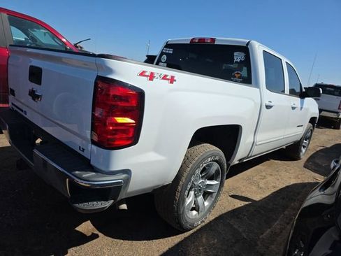 Used 2018 Chevrolet Silverado 1500 LT w/ LT Eassist Package image 3
