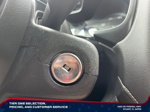 Used 2019 GMC Canyon Denali RWD image 22