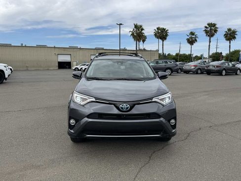 Used 2017 Toyota RAV4 Limited w/ Advanced Technology Package image 4
