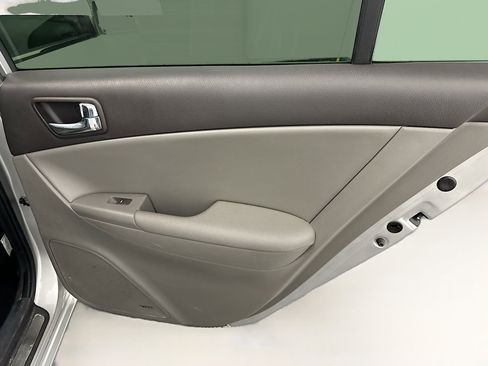 Used 2009 Hyundai Sonata Limited image 30