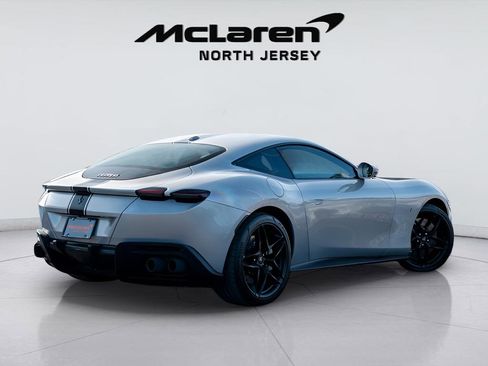 Used 2024 Ferrari Roma RWD image 5