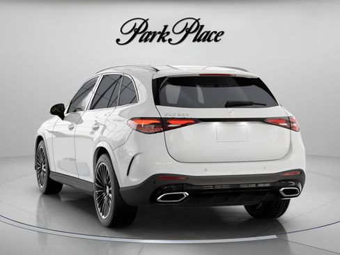 Used 2026 Mercedes-Benz GLC 300 image 15