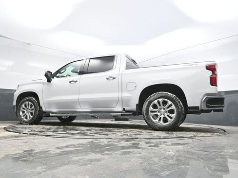 Used 2023 Chevrolet Silverado 1500 LTZ image 35