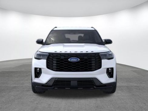 New 2026 Ford Explorer ST-Line w/ ST-Line Street Pack image 6