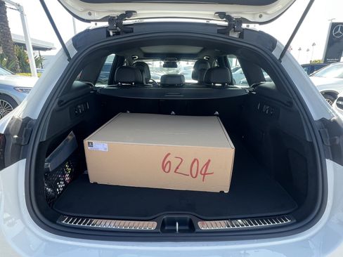 New 2026 Mercedes-Benz GLC 43 AMG 4MATIC image 10