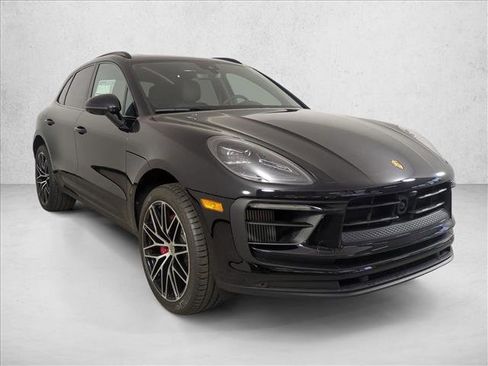 New 2026 Porsche Macan S image 7