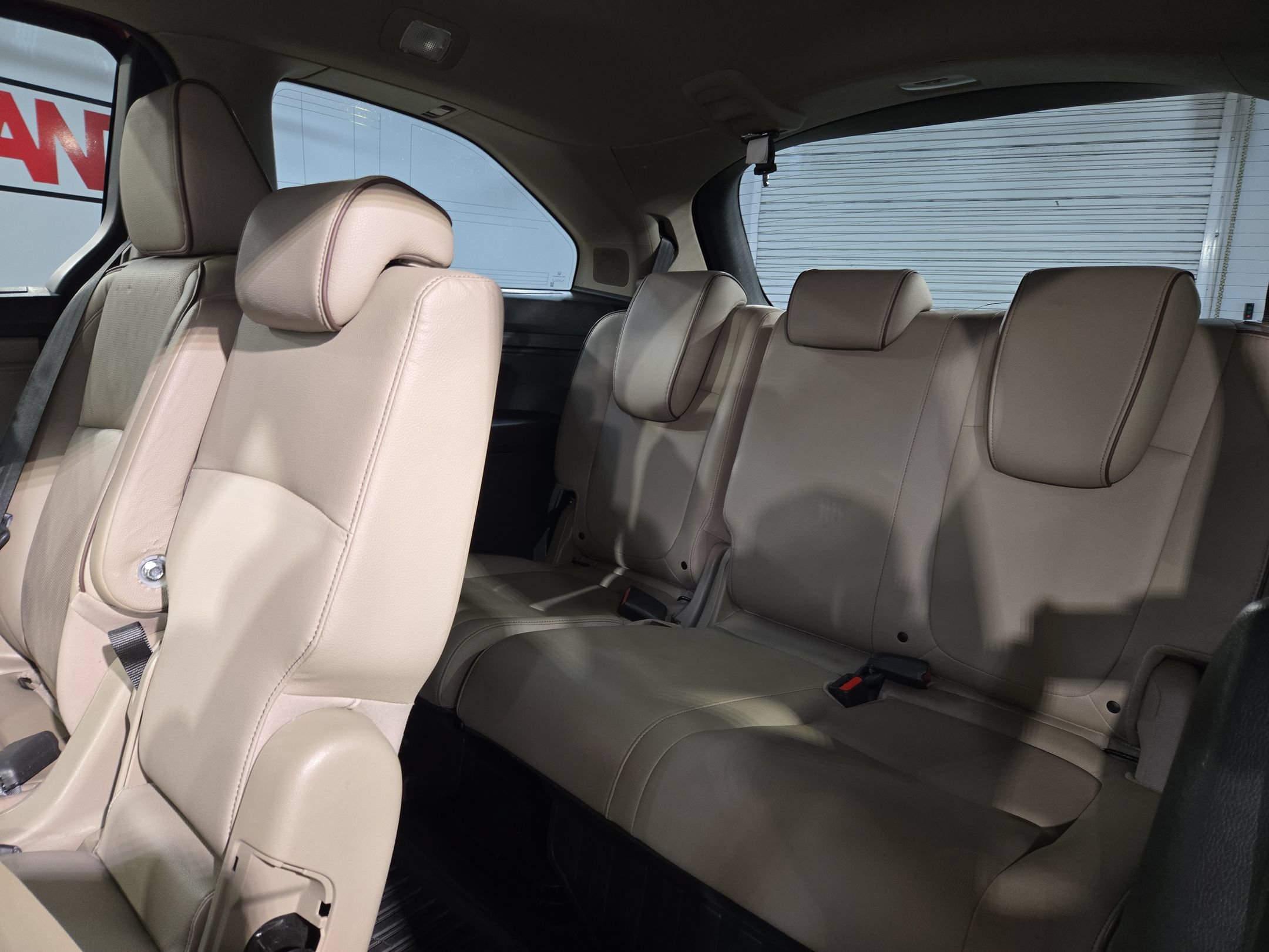 Used 2023 Honda Odyssey Elite image 34
