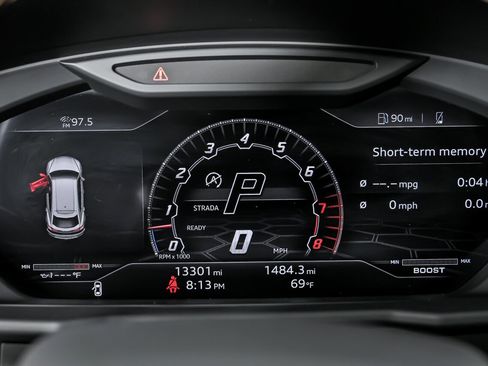 Used 2022 Lamborghini Urus image 30