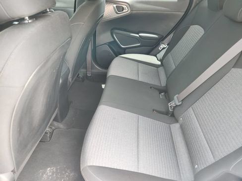 Used 2020 Kia Soul S FWD image 27