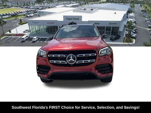 Used 2022 Mercedes-Benz GLS 450 4MATIC image 2
