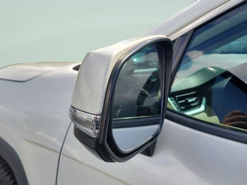 Used 2021 Toyota RAV4 XLE Premium FWD image 26