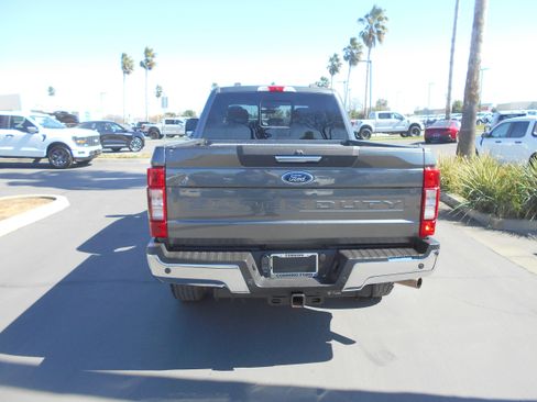 Used 2020 Ford F250 Lariat w/ Lariat Value Package image 4