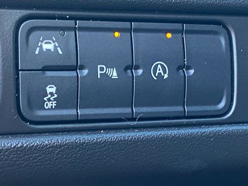 Used 2024 Chevrolet Suburban LT image 16