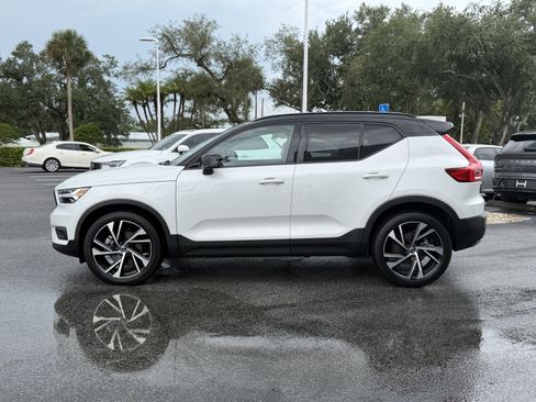 Used 2020 Volvo XC40 T5 R-Design w/ Protection Package Premier AWD/4WD image 6
