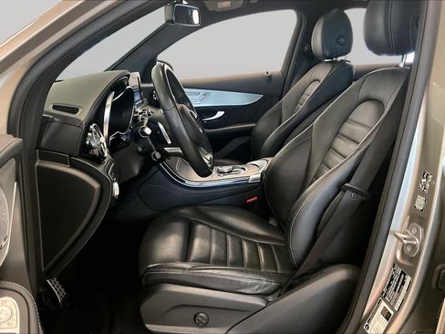 Used 2019 Mercedes-Benz GLC 43 AMG 4MATIC Coupe image 7