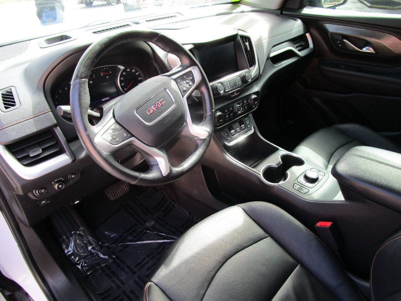 Used 2019 GMC Terrain SLT w/ Preferred Package FWD image 12