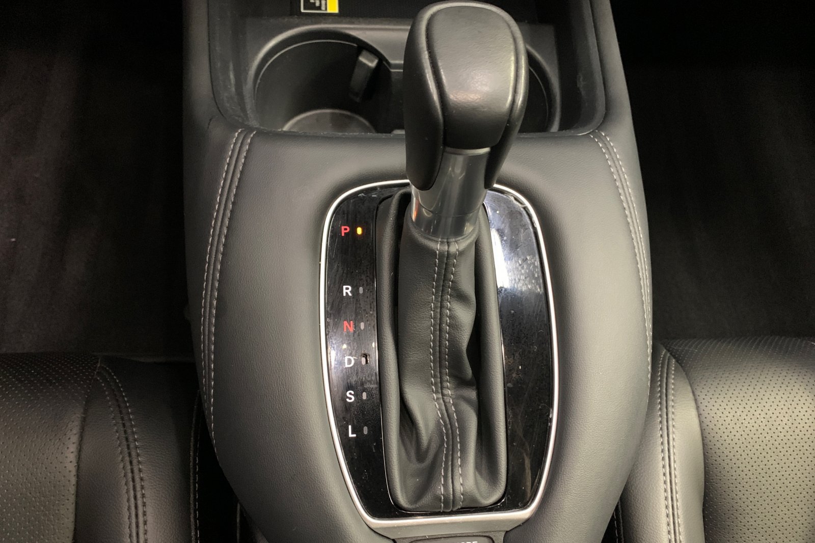 Used 2024 Honda HR-V EX-L image 26
