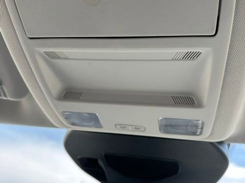Used 2025 Ford Escape Platinum AWD/4WD image 33
