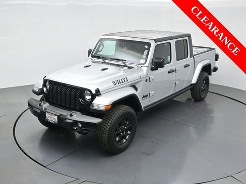 Used 2023 Jeep Gladiator Willys image 53