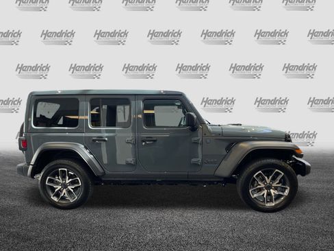 Used 2025 Jeep Wrangler Sport S w/ Convenience Group image 11