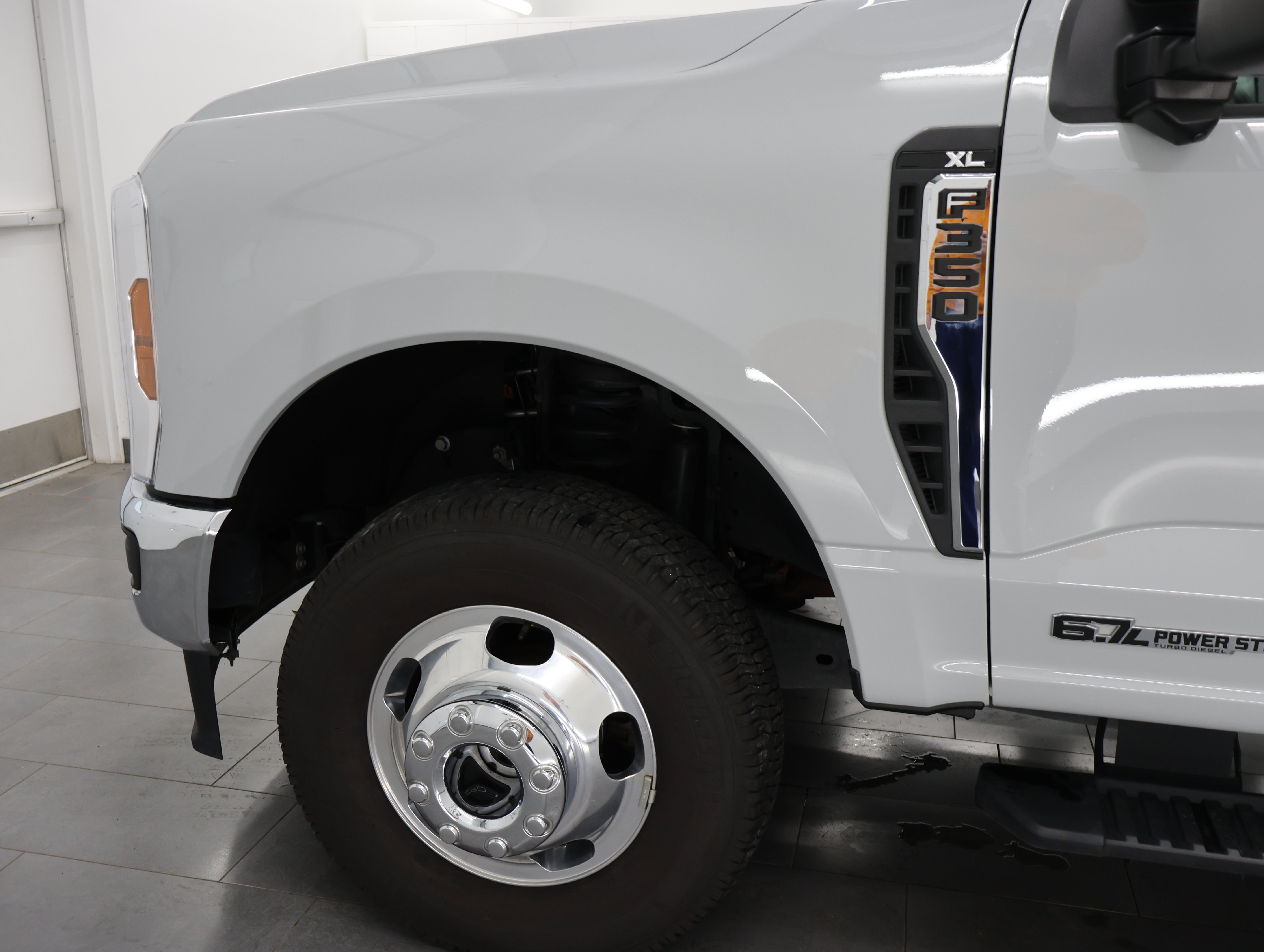 Used 2025 Ford F350 XL w/ 360-Degree Camera Package AWD/4WD image 37