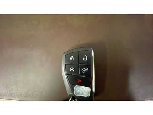 Used 2023 Chevrolet Silverado 1500 LT image 18