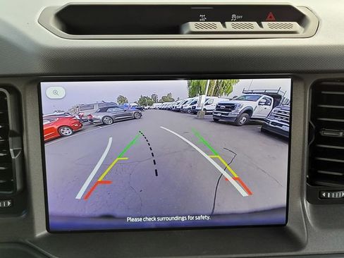 New 2025 Ford Bronco 4-Door image 25