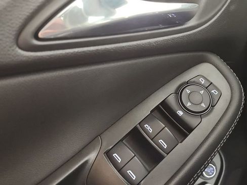 Used 2021 Buick Encore GX Select FWD image 15