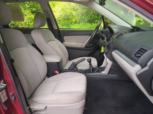 Used 2015 Subaru Forester 2.5i Premium AWD/4WD image 27