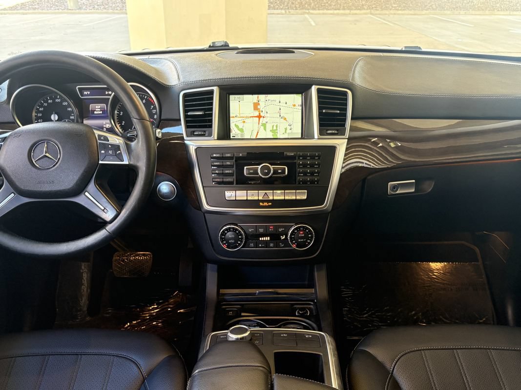 Used 2015 Mercedes-Benz GL 450 4MATIC image 11