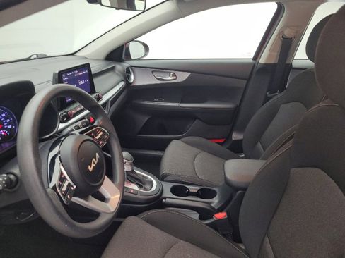 Used 2024 Kia Forte LXS image 17