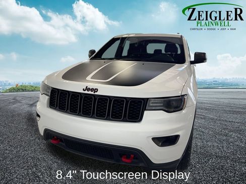 Used 2021 Jeep Grand Cherokee Trailhawk w/ Premium Lighting Group AWD/4WD image 9