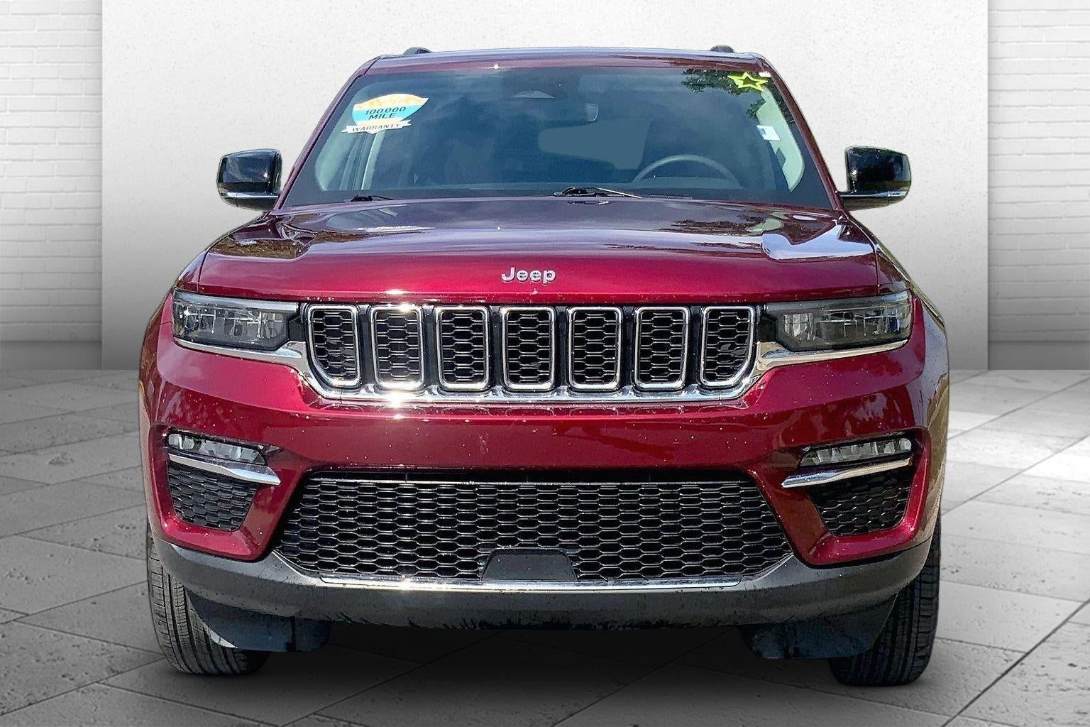 Used 2023 Jeep Grand Cherokee Limited AWD/4WD image 2