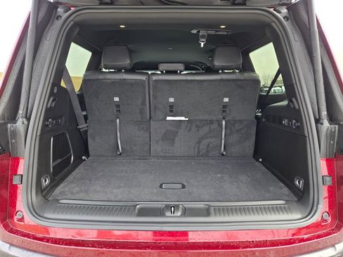 New 2026 Jeep Grand Wagoneer 4WD image 29