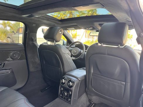 Used 2014 Jaguar XJ R LWB RWD image 75