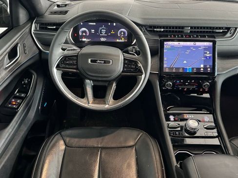 Used 2023 Jeep Grand Cherokee L Overland image 10